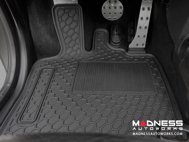 smart fortwo Floor Mats All Weather Rubber 451 model Deluxe Version